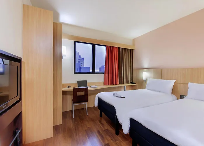 ibis Curitiba Shopping